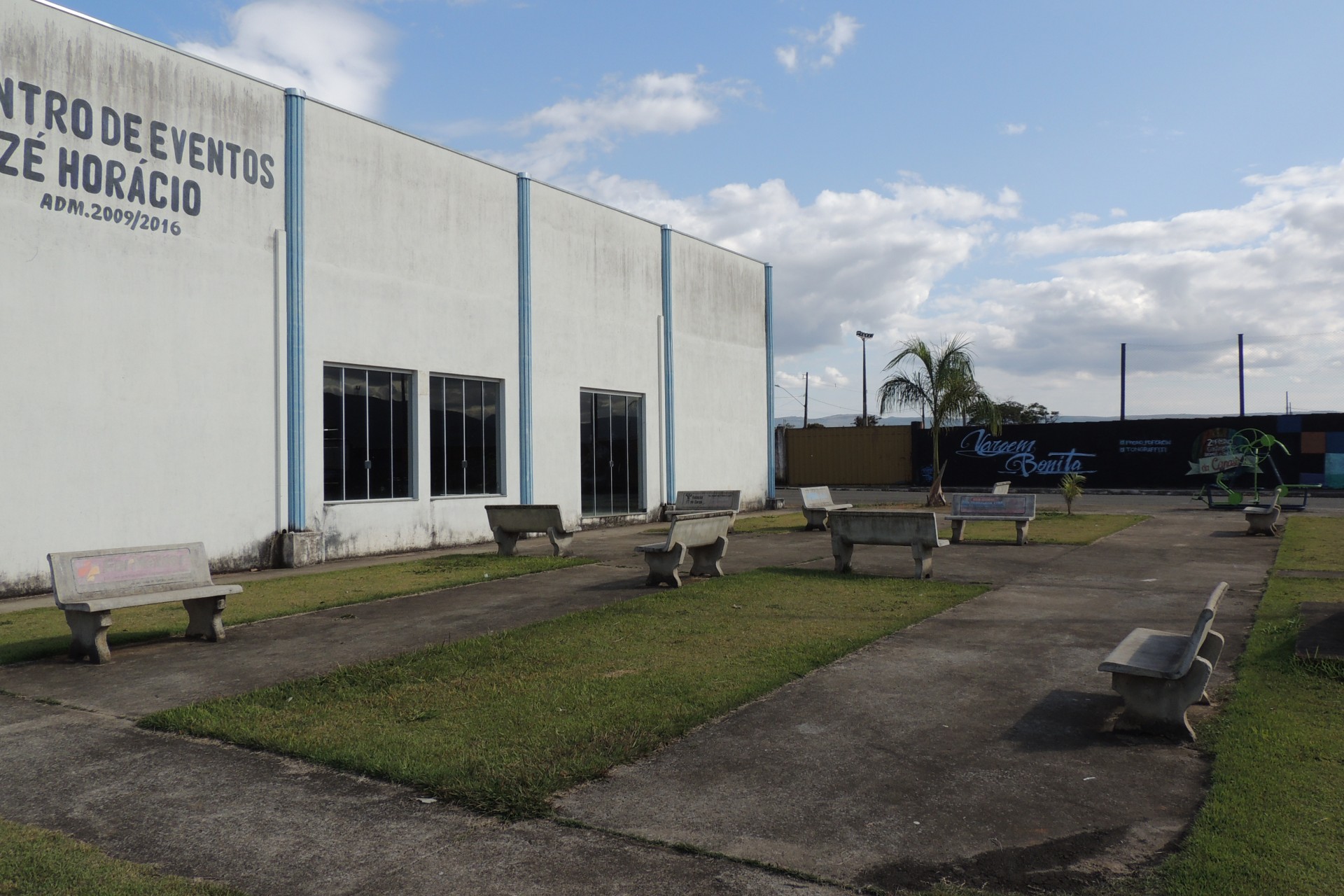 Praça Domingos Vilela
