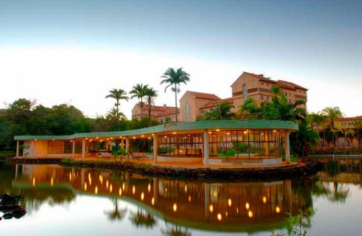  Grande Hotel 