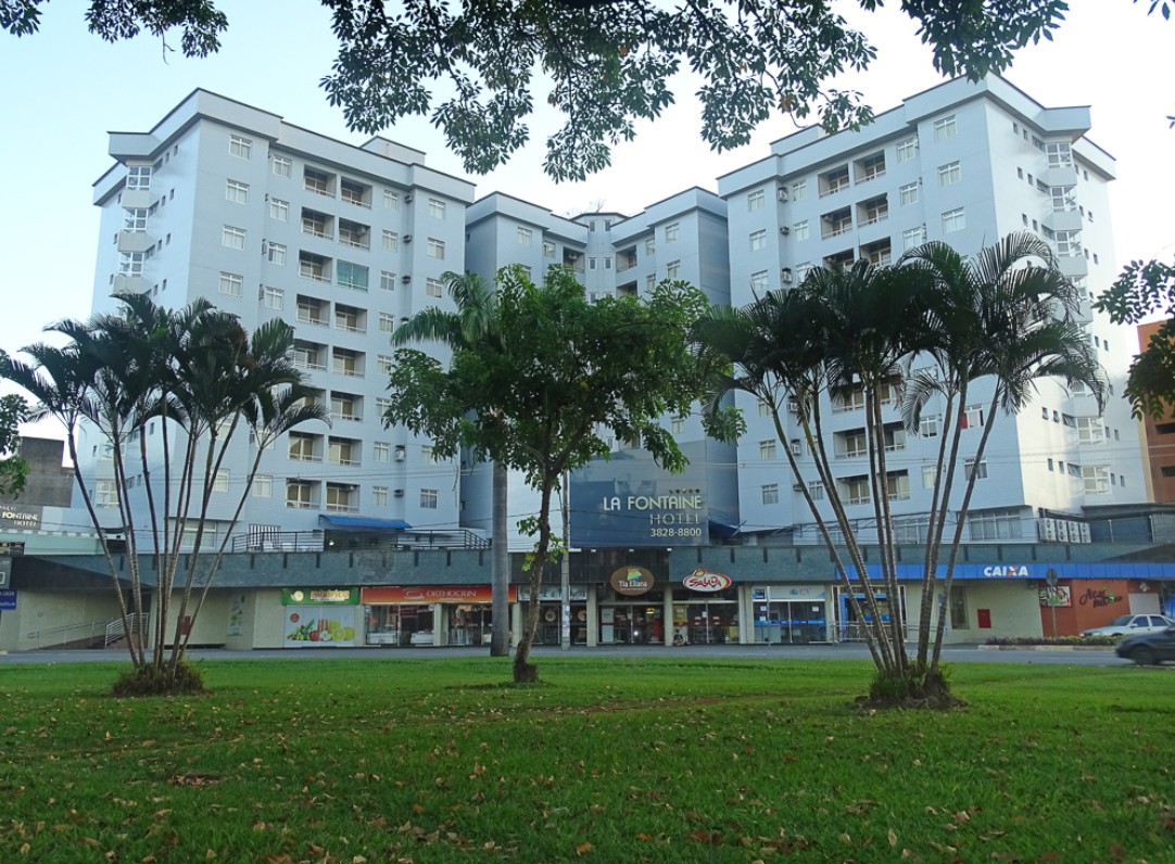 La Fontaine Hotel