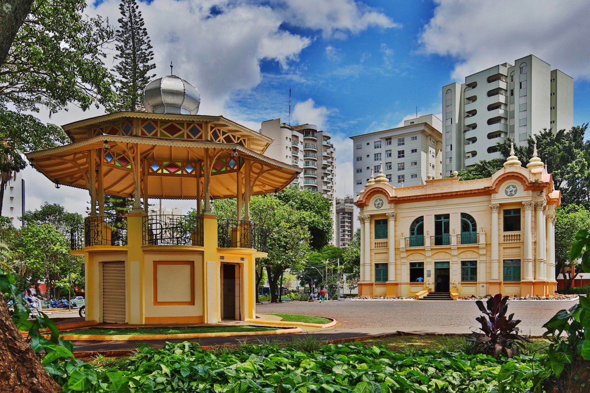 Praça Clarimundo Carneiro
