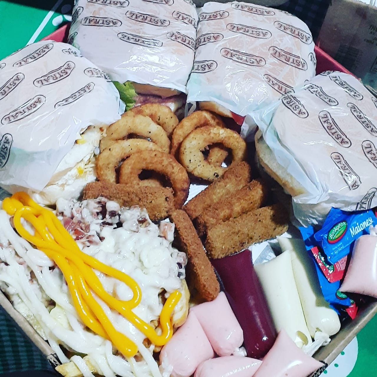 Dog Show Lanches