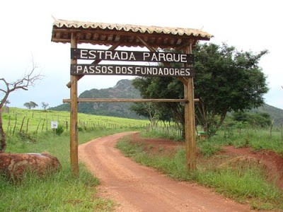 Estrada Parque 