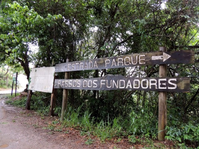 Estrada Parque 