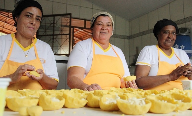 Pastel de Angu da Nilda