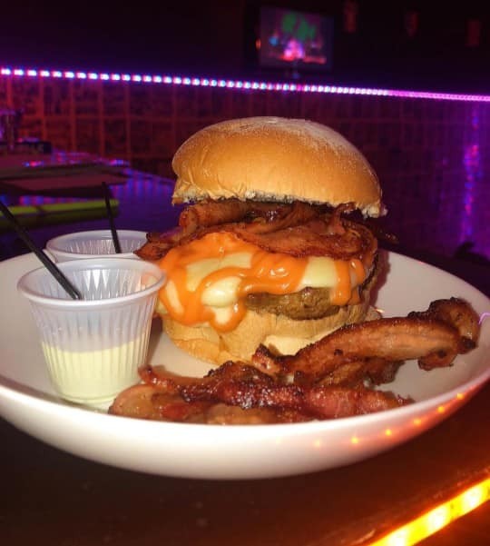 Gruta Burger & Beer	