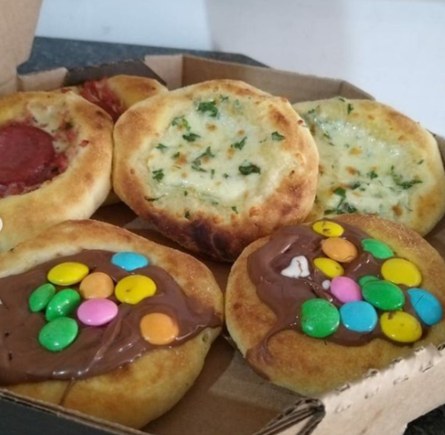 MG BURGUES