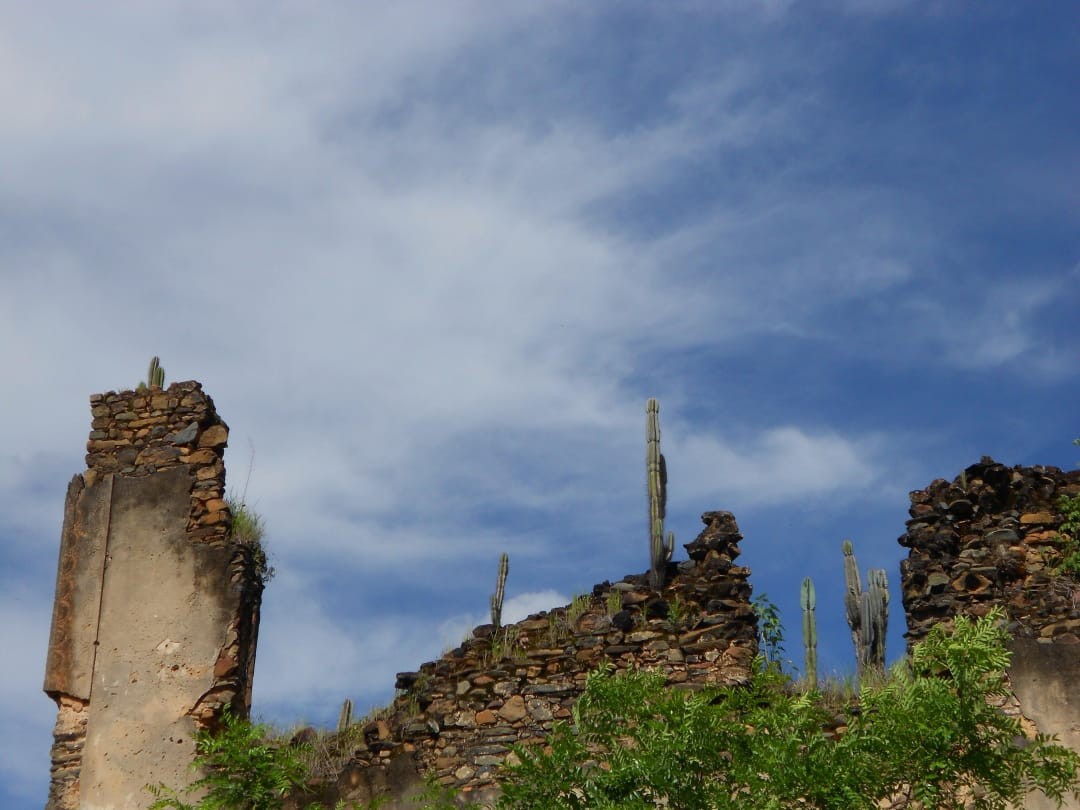 Ruína de Taipa da Vila de Porteiras