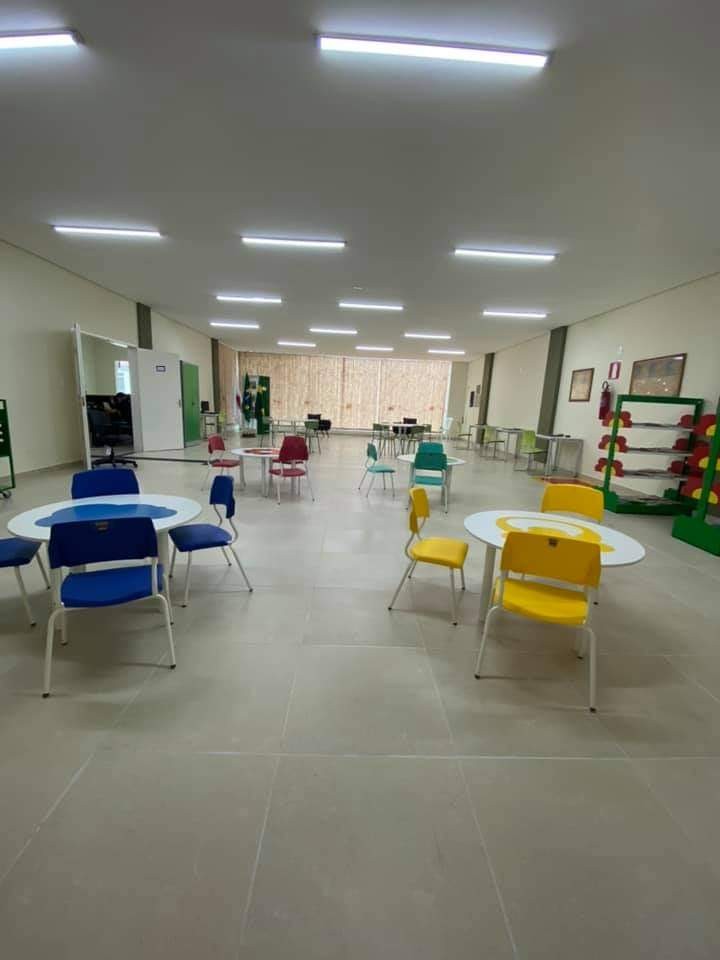 Biblioteca Municipal Poeta Péricles De Queiroz