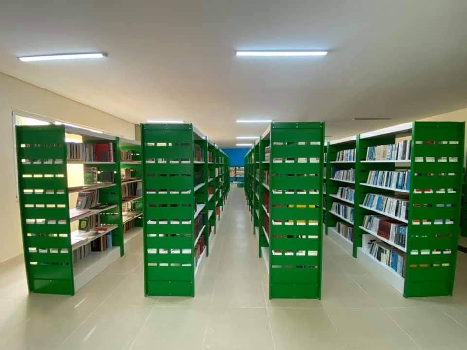 Biblioteca Municipal Poeta Péricles De Queiroz