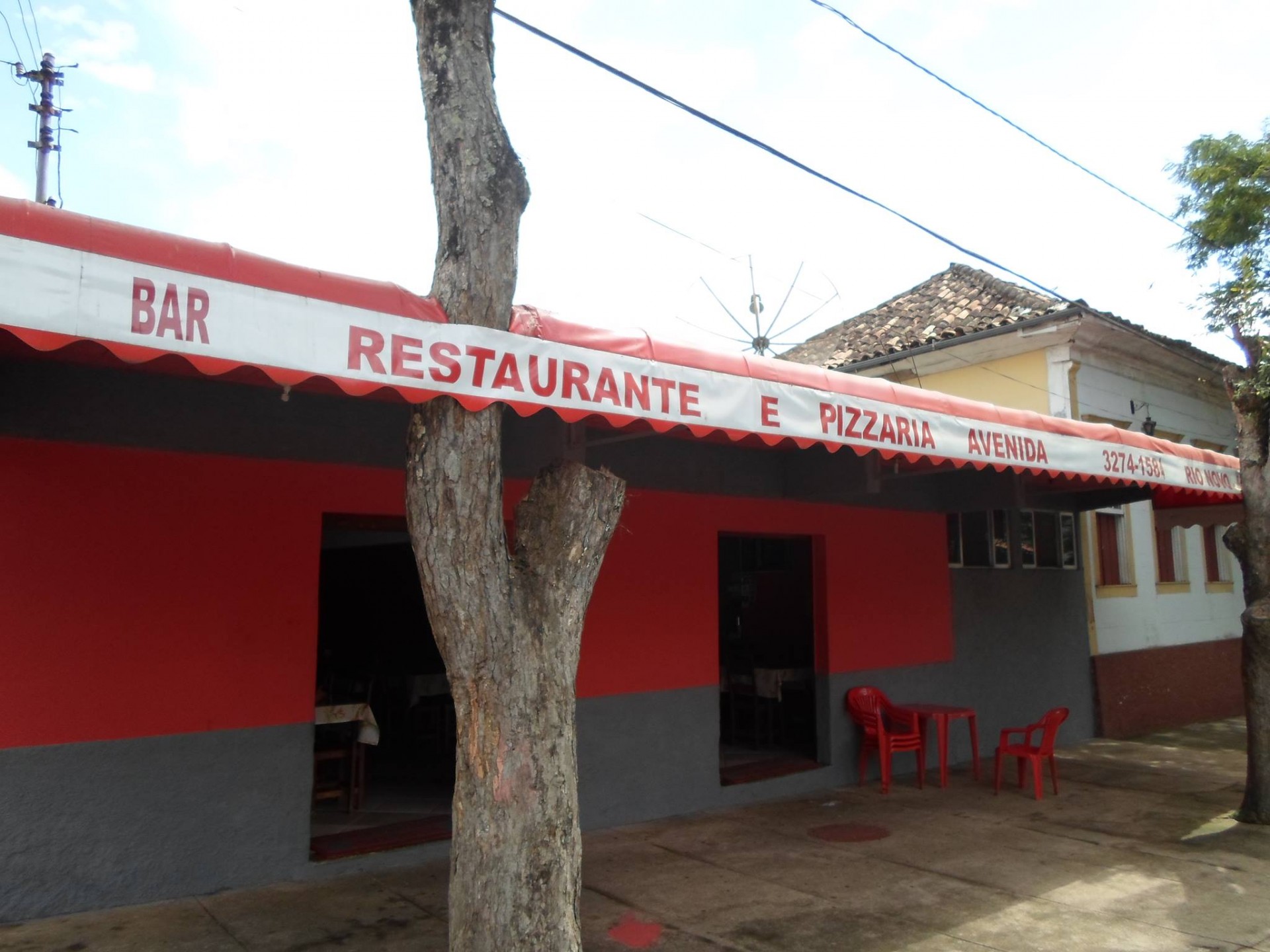 Restaurante e Pizzaria Avenida - Restaurante do Luiz 