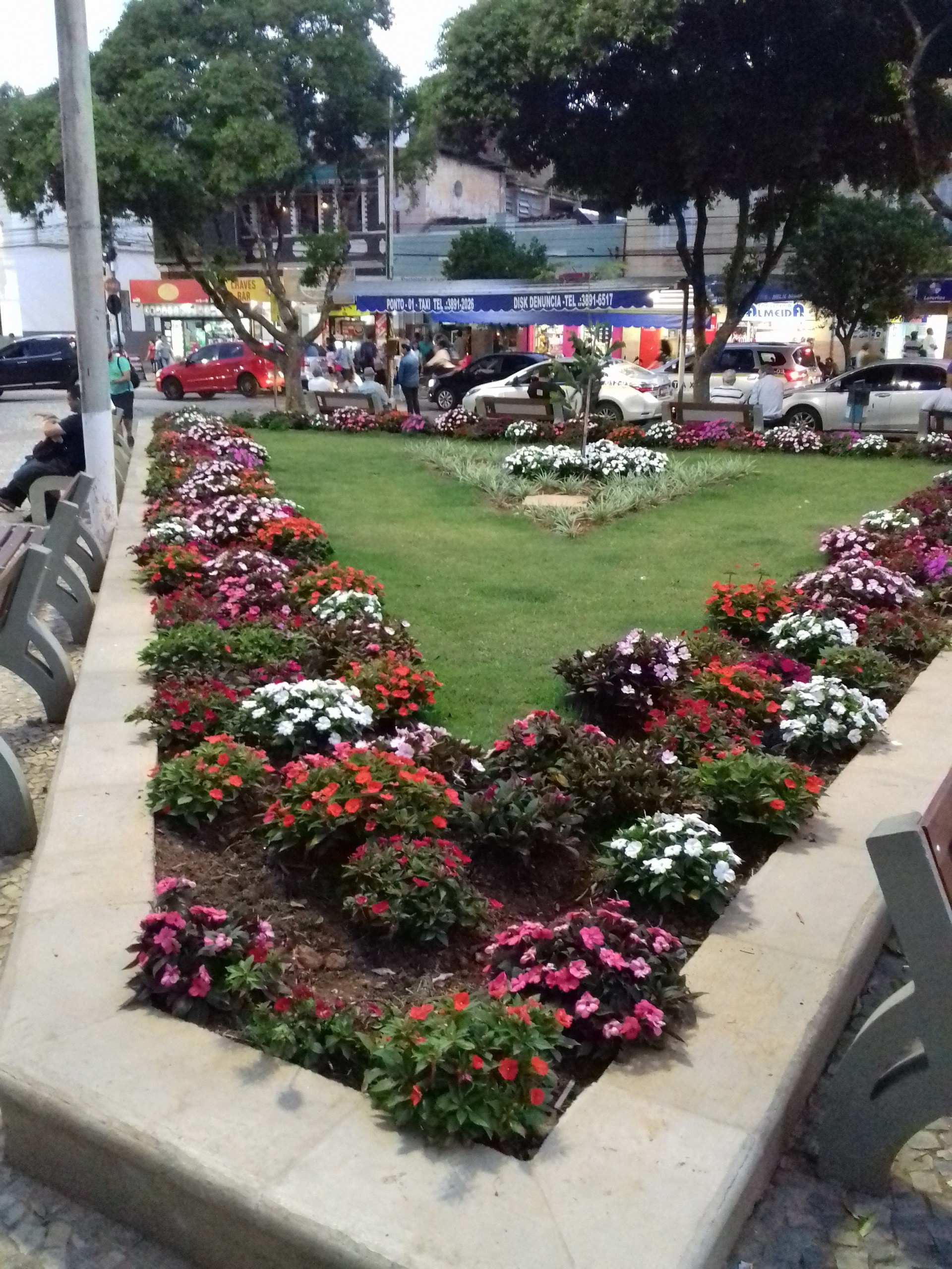 Praça Silviano Brandão
