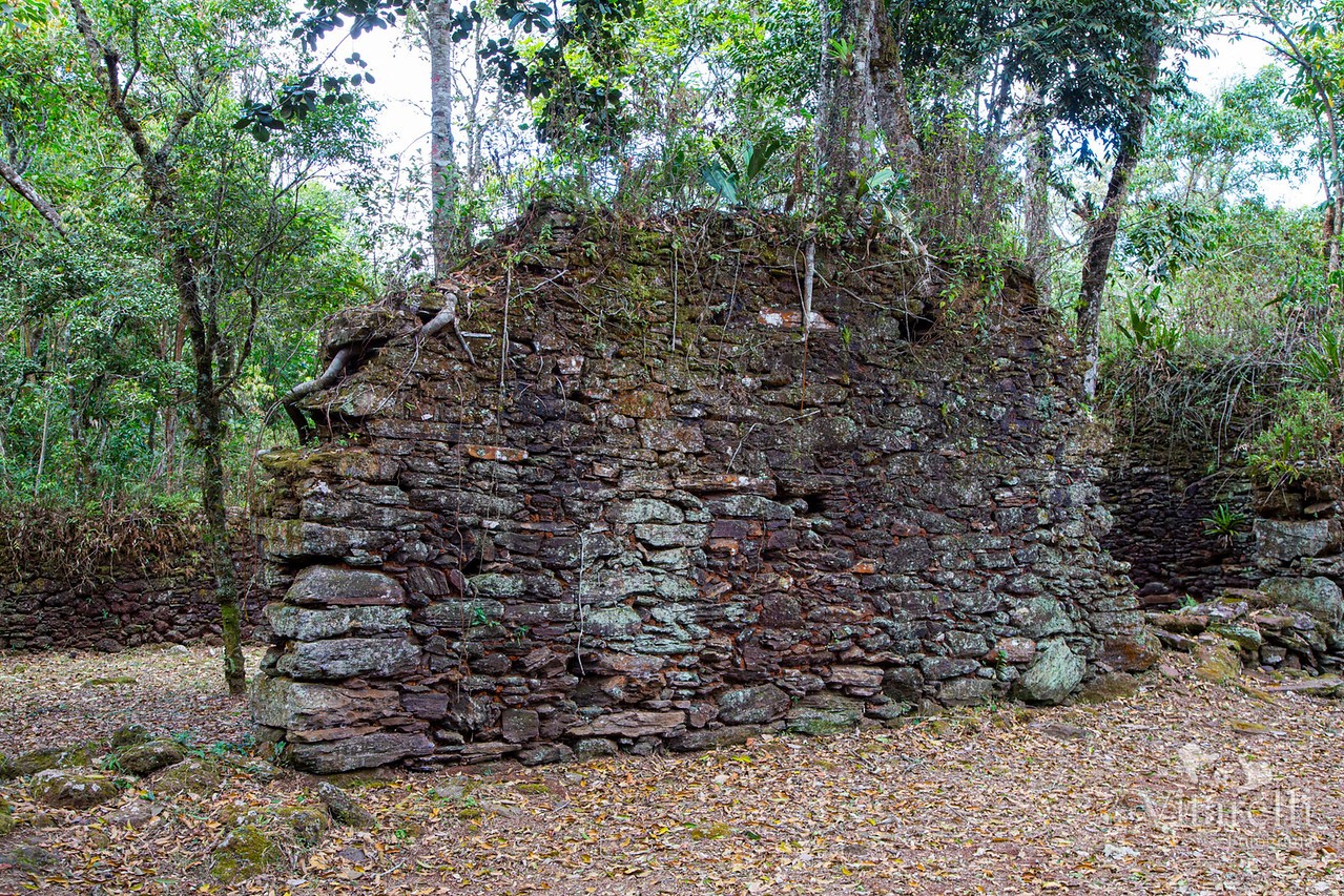 Calçada de Pedra e Forte da Serra de Belo Vale 