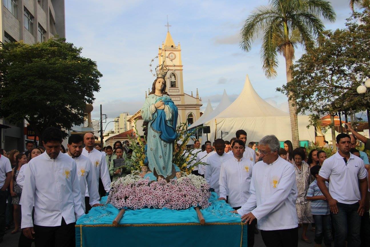 Paróquia Nossa Senhora da Conceição - Cláudio/MG