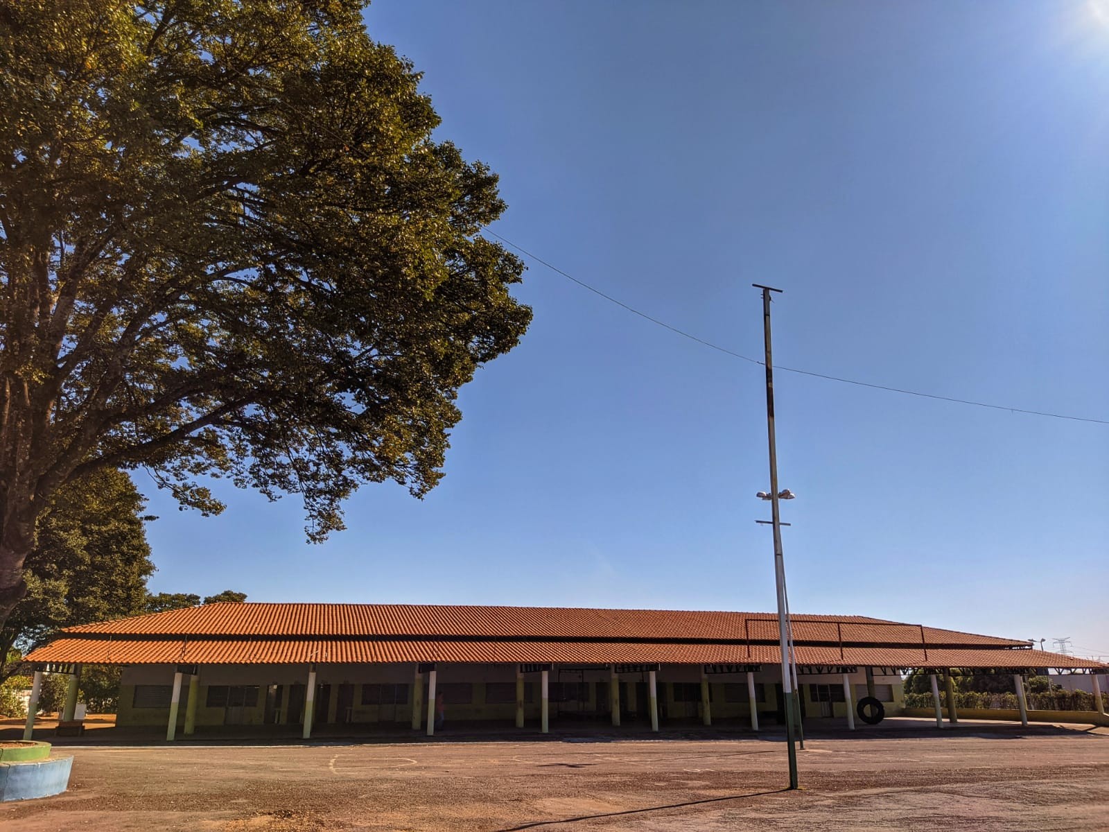 Praça de Eventos e Ilha da Saúde Dálton Saraiva