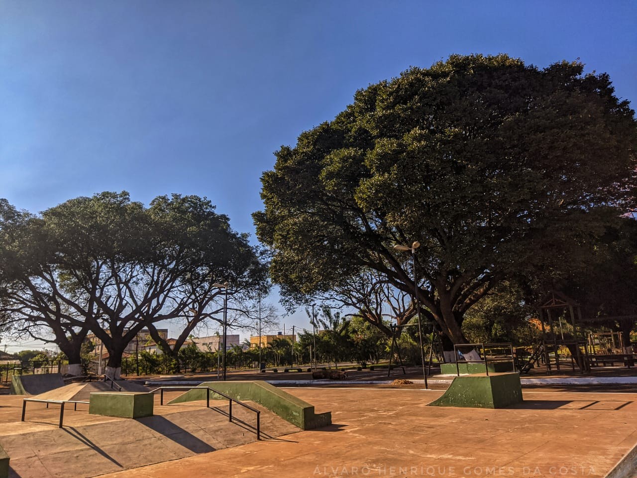 Praça de Eventos e Ilha da Saúde Dálton Saraiva