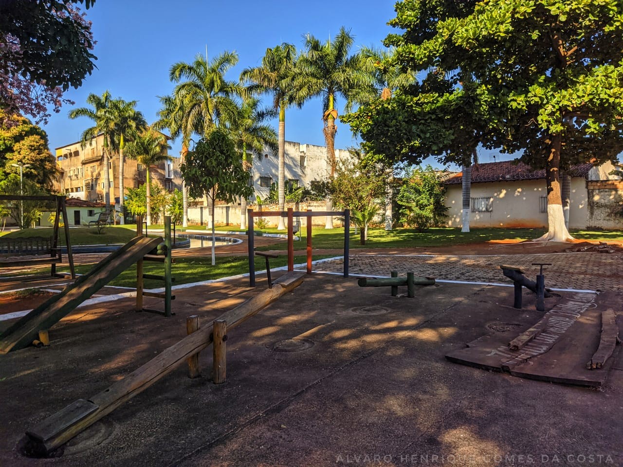 Praça de Eventos e Ilha da Saúde Dálton Saraiva