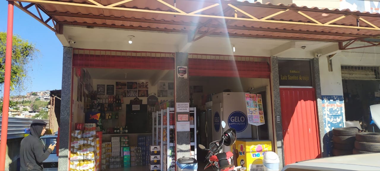 AREDES DISTRIBUIDORA