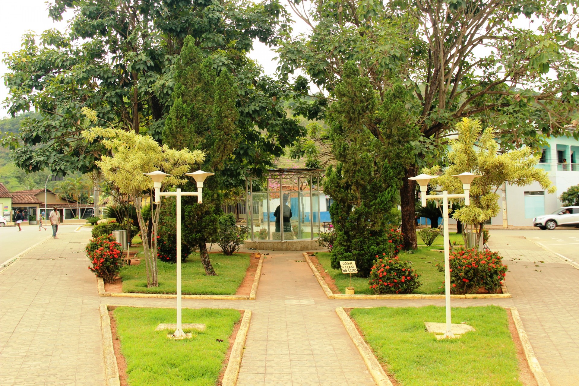 Praça Cônego Lafaiete 