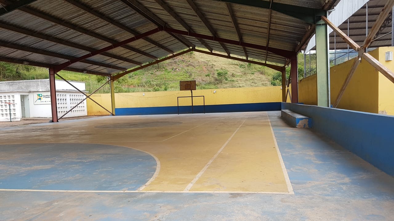 Quadra Municipal de São Jose da Safira 