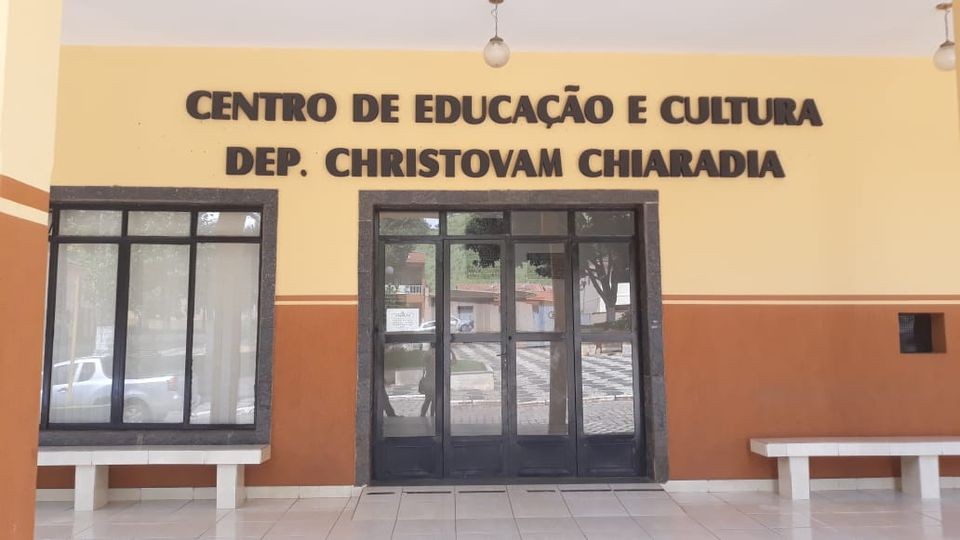 Centro De Educação e Cultura.Dep.Christovam Chiaradia