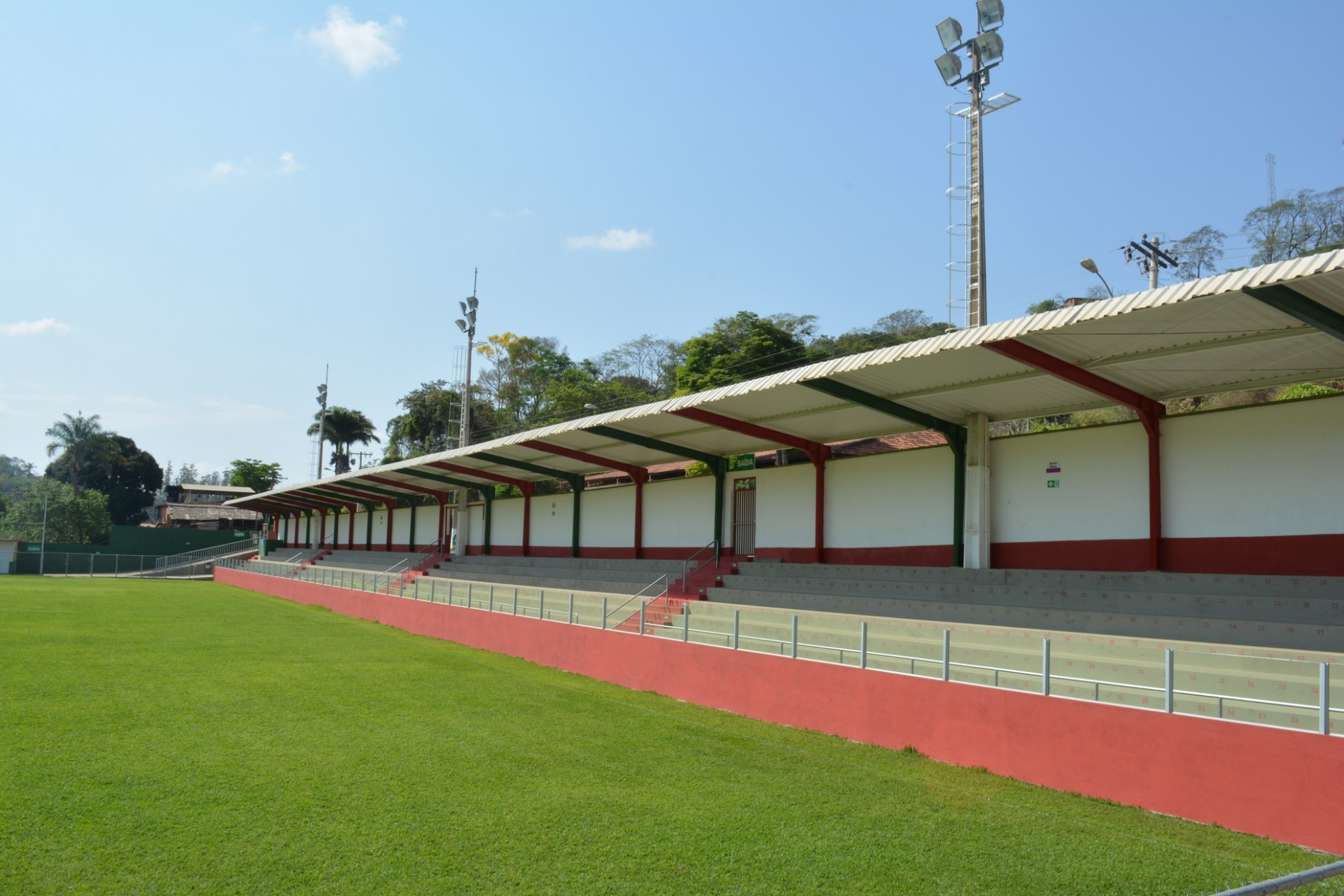 Estádio Caetano Cenachi Neto
