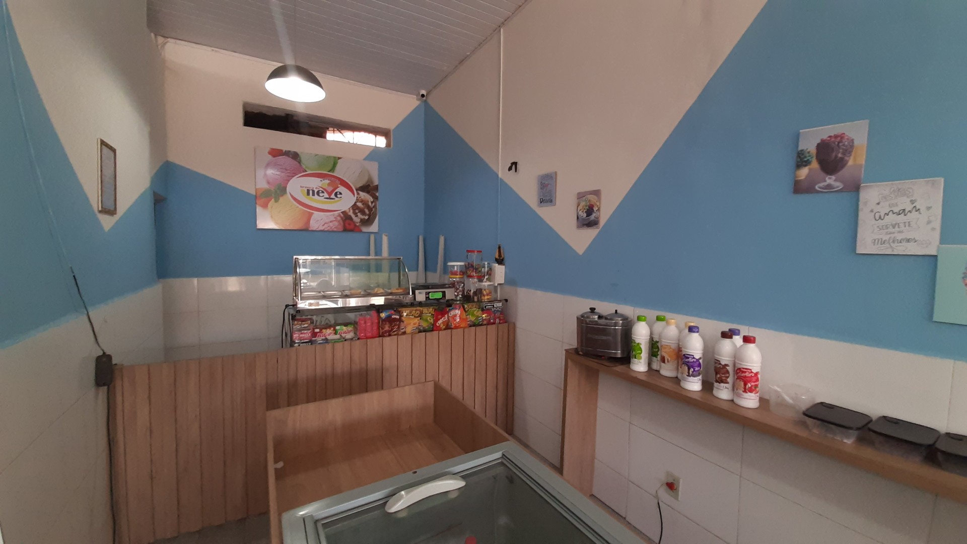 Sorveteria e lanchonete Saborosa