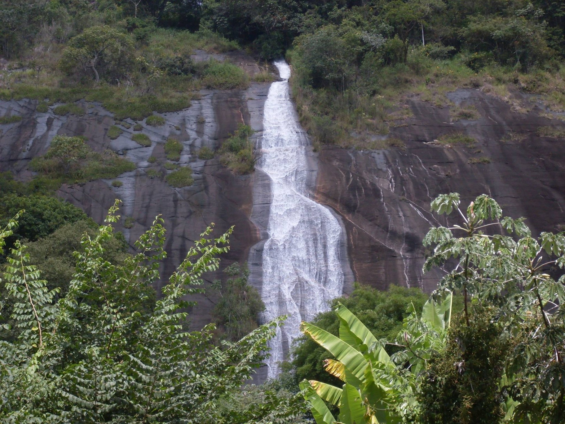 Cachoeira do Paredão