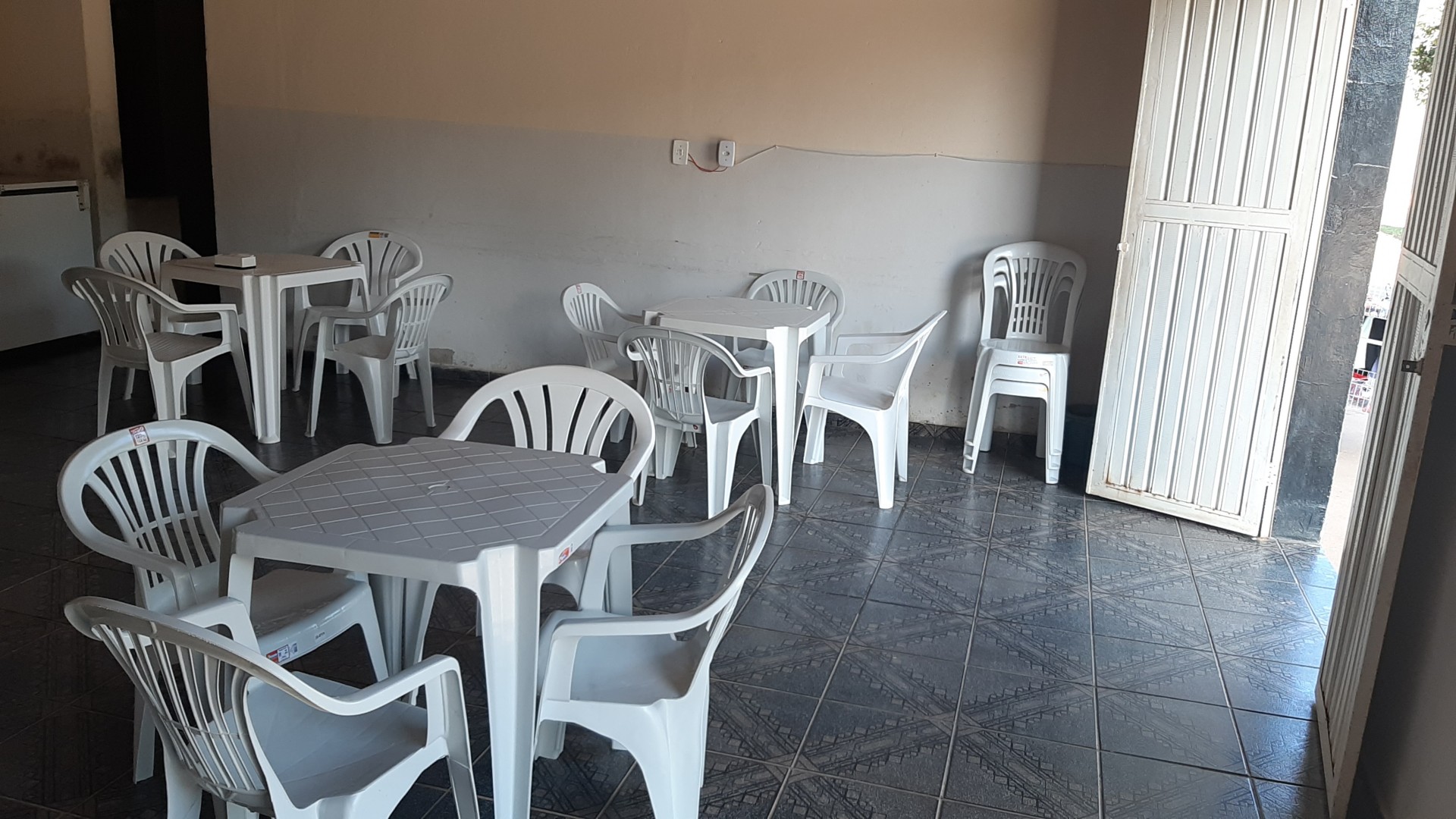Demorô Lanches, Açaí e Restaurante