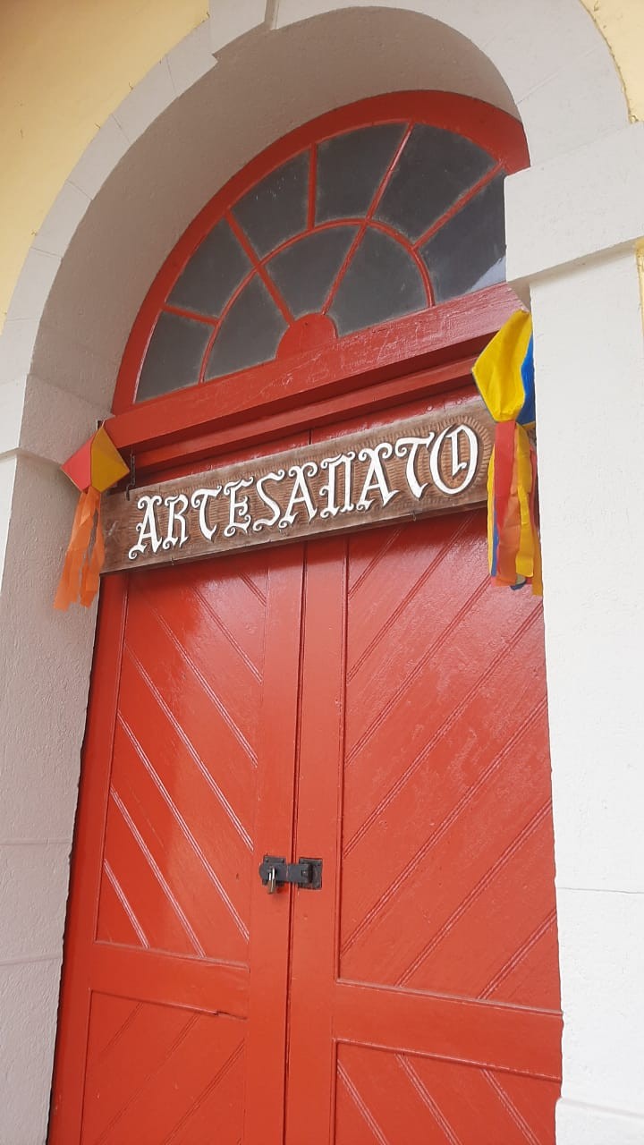 Associação Itabiritense de Artistas e Artesãos - Imagem 1