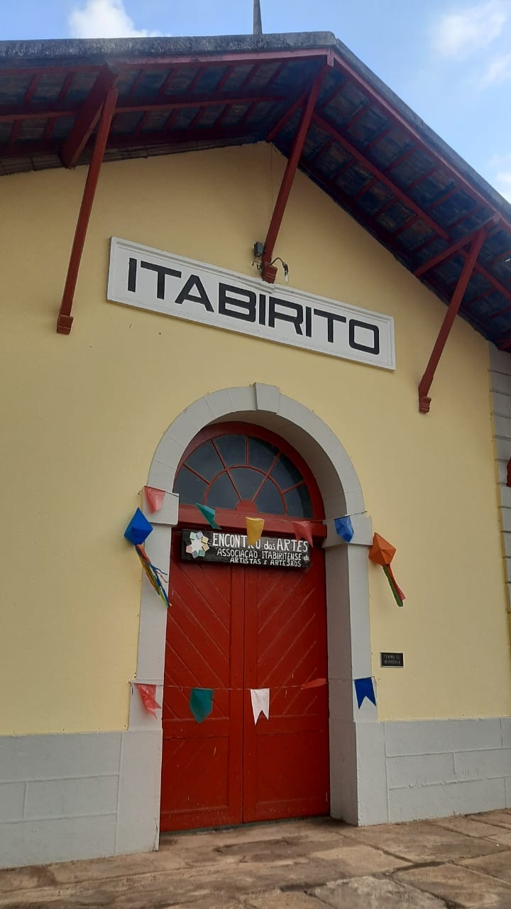 Associação Itabiritense de Artistas e Artesãos 