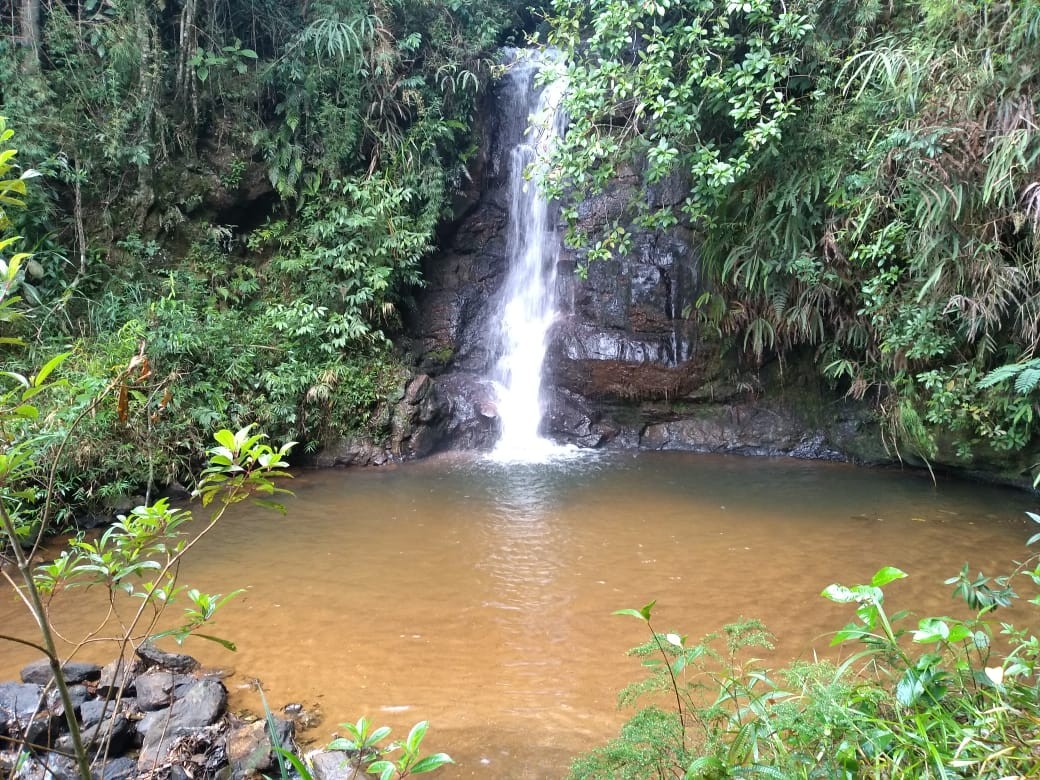 Cachoeira dos Quirinos