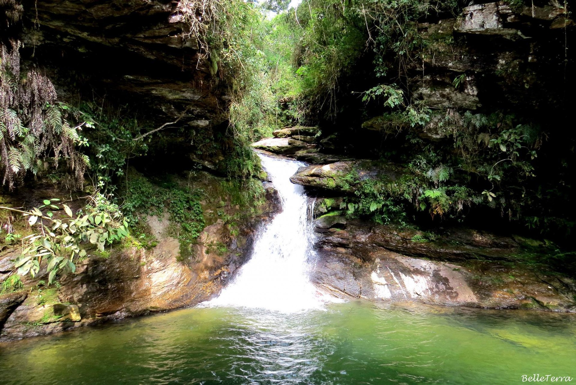 Cachoeira da Esmeralda de Luminárias/MG