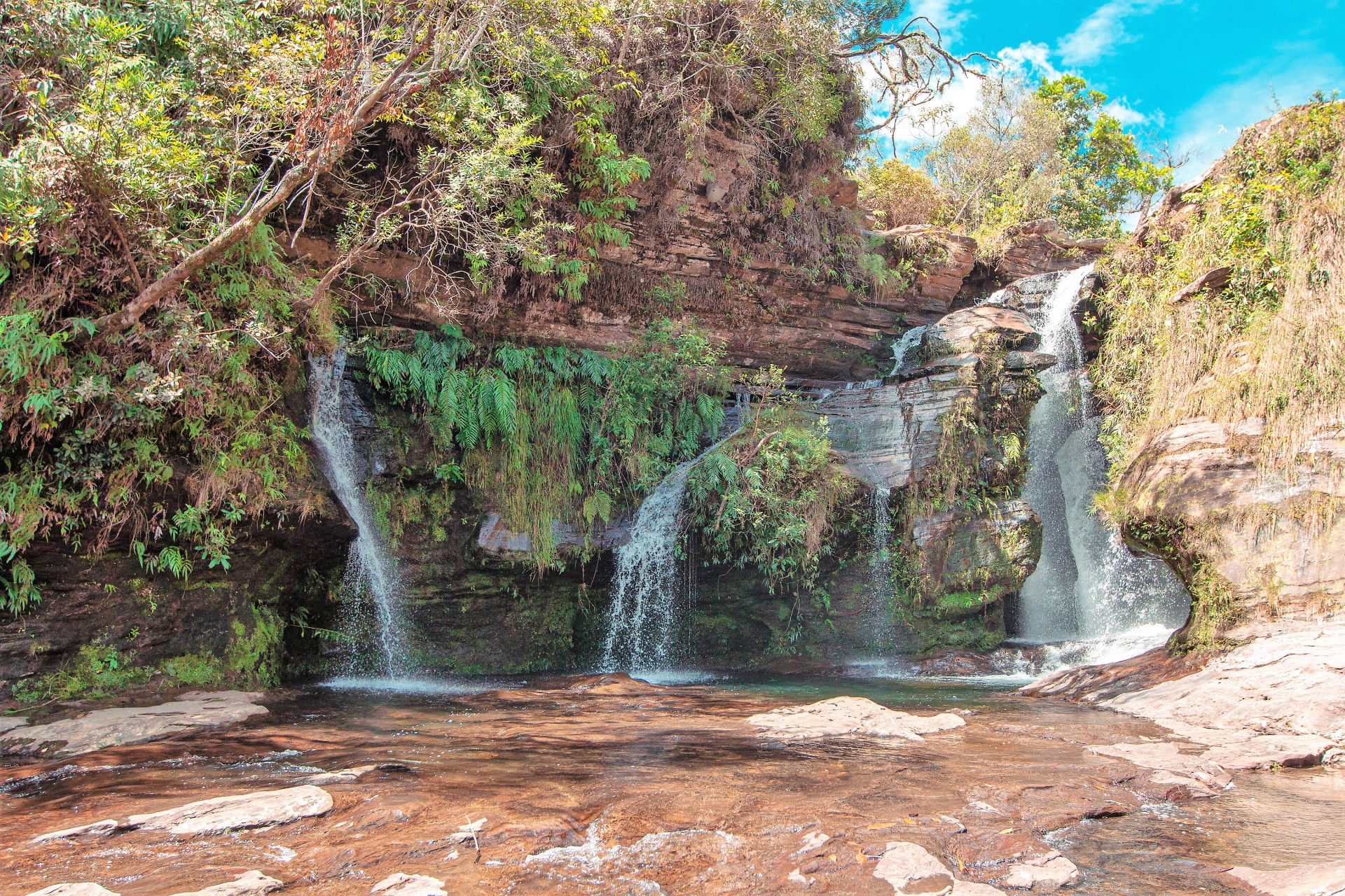 Cachoeira da Pedra Furada