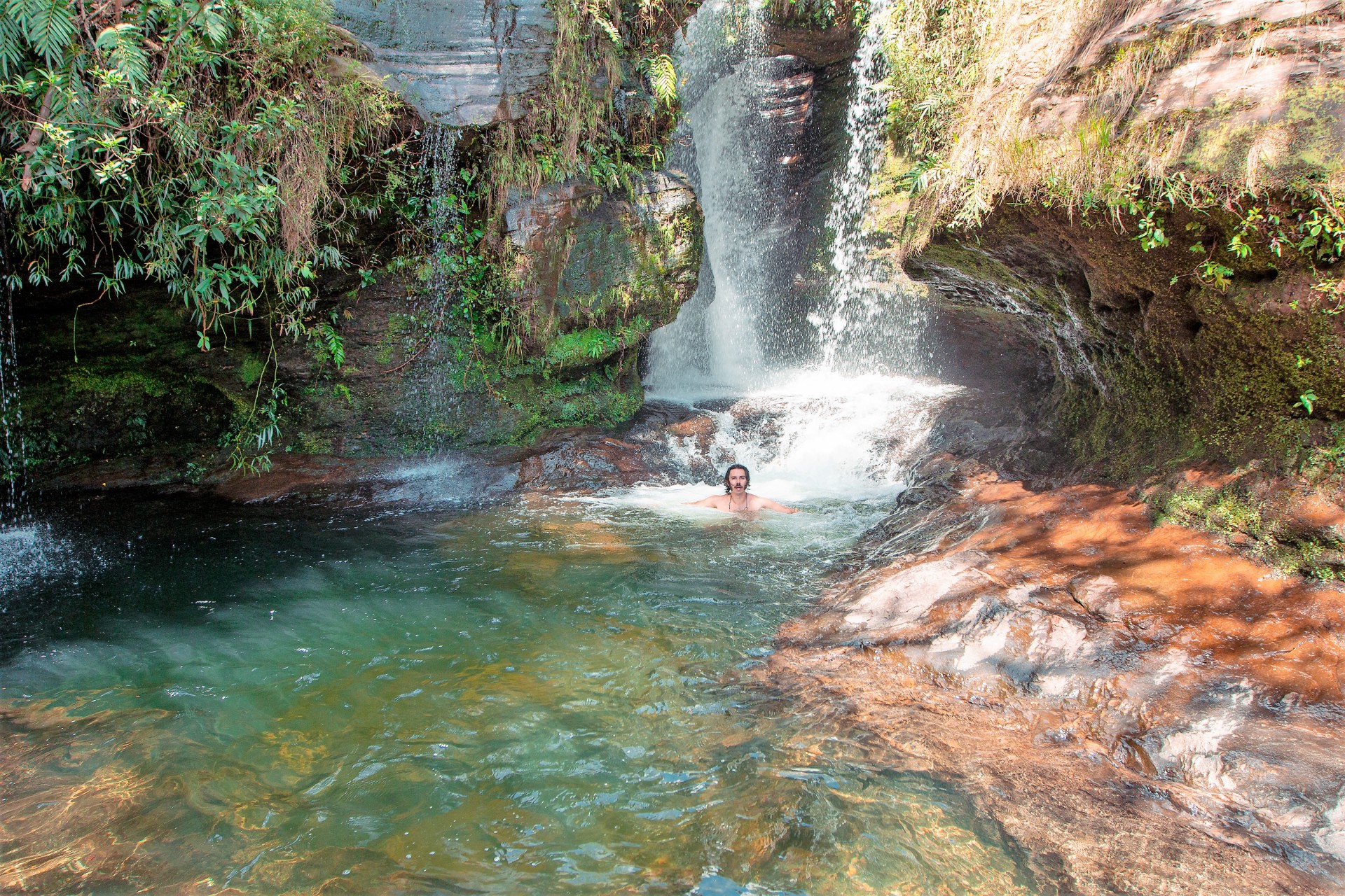 Cachoeira da Pedra Furada