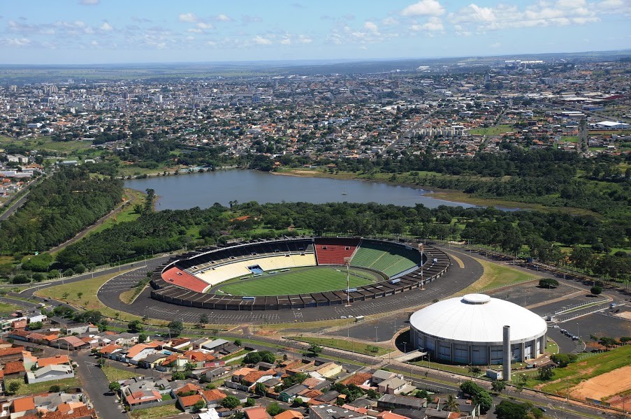 Estádio Parque do Sabiá