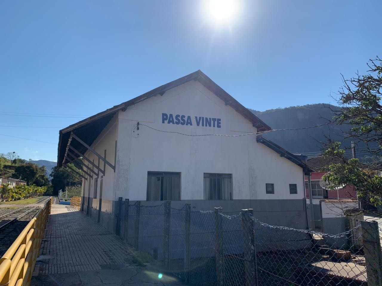 Prédio da Estação Ferroviária de Passa Vinte