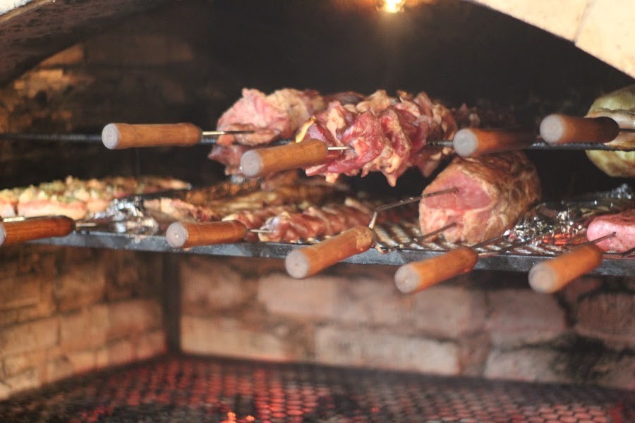  Restaurante Gustusura