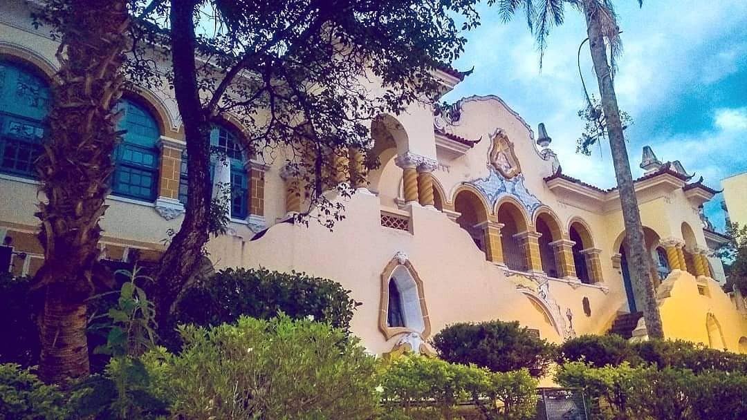 Escola Municipal Padre Correia de Almeida
