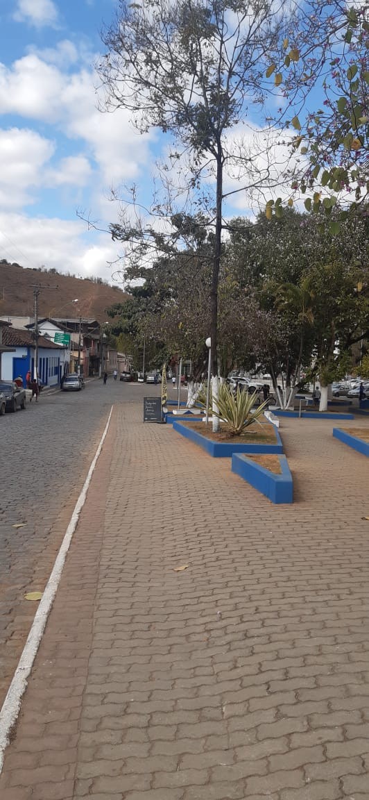 Praça Benedito Valadares