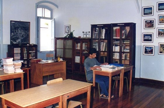 Centro de Estudos Campanhense Monsenhor Lefort
