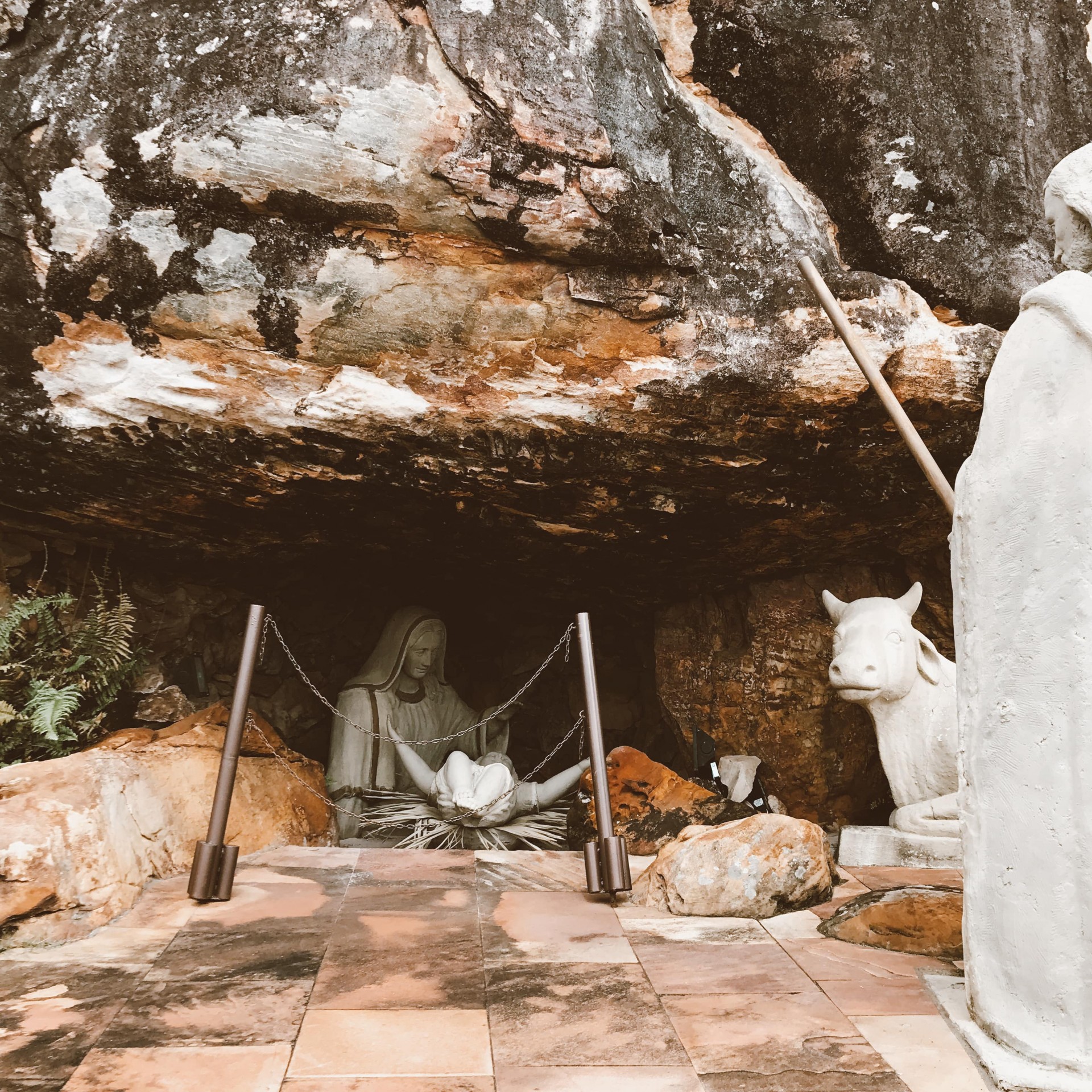 Presépio Mãos de Deus