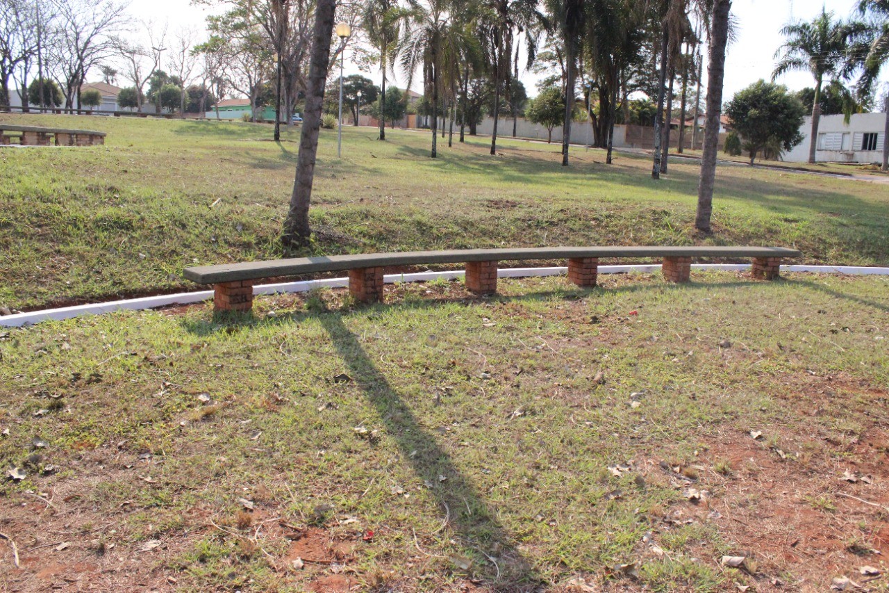 Praça da Vila de Furnas