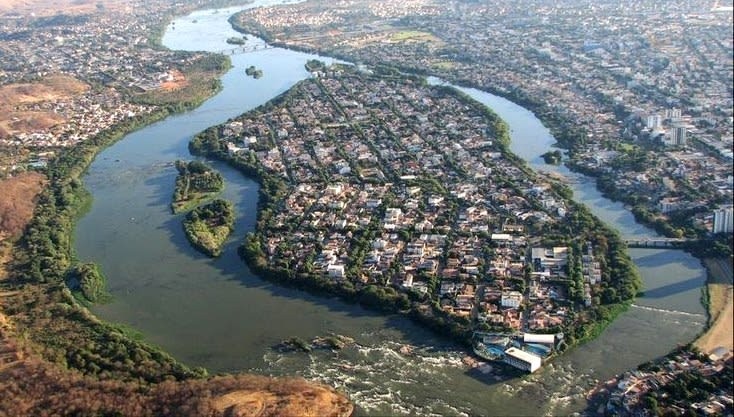 Orla da Ilha dos Araújos