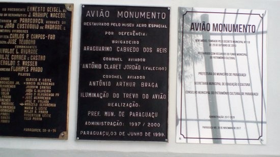 Avião