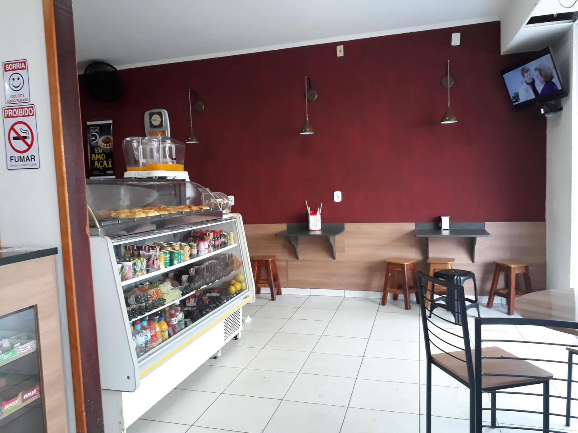 Night Lanches e Confeitaria 
