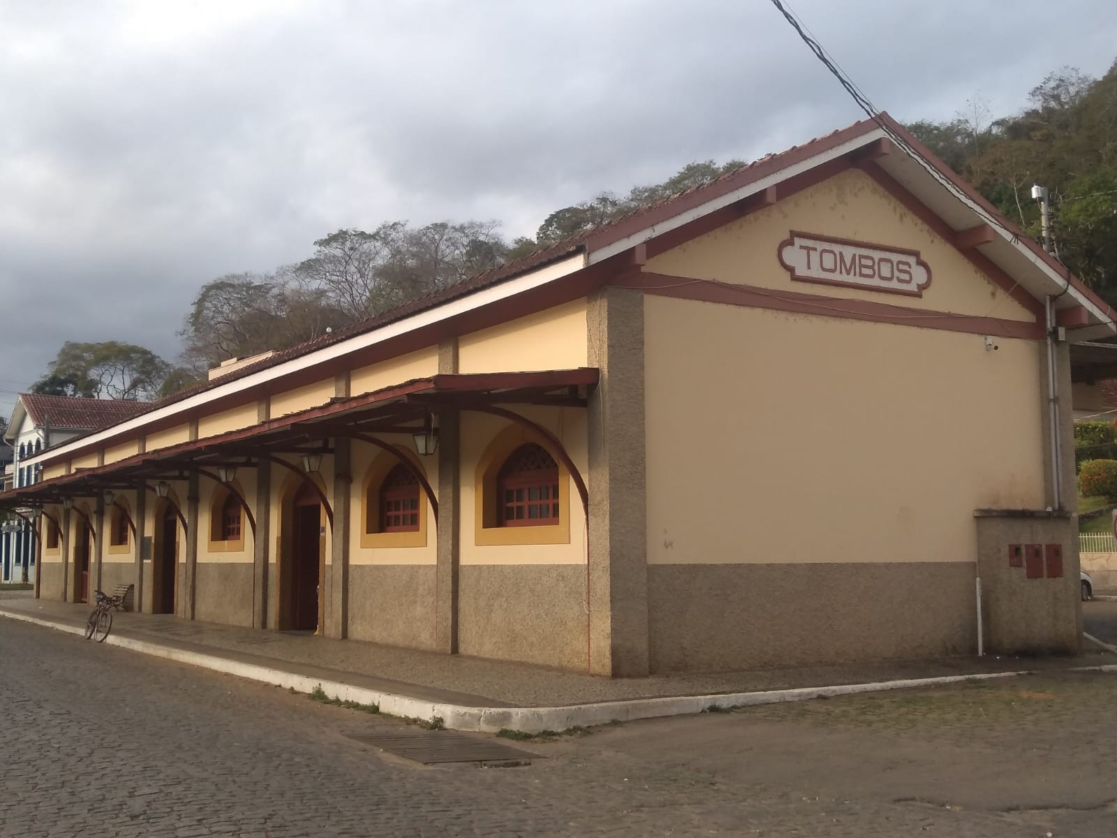 Rodoviária de Tombos