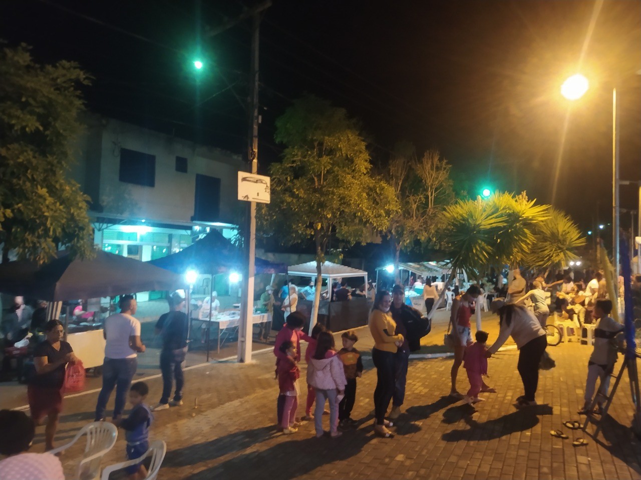Feirinha de Belo Oriente