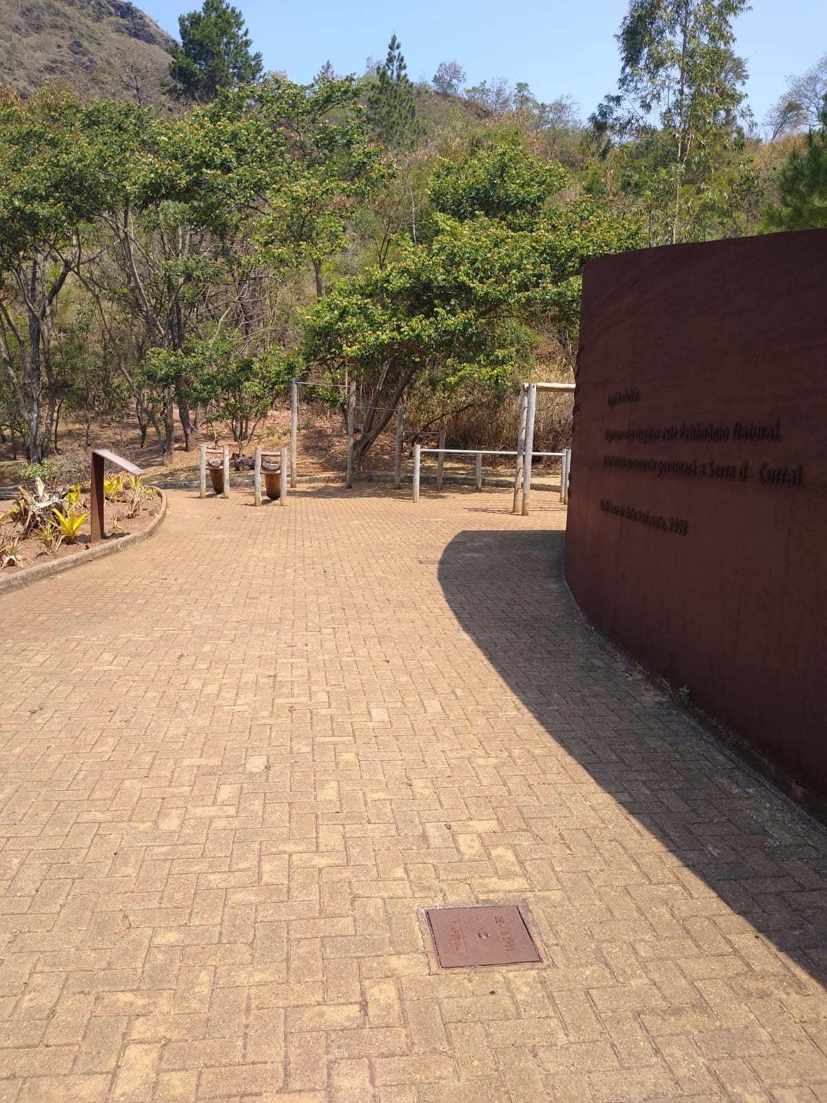 Praça Carlos Drummond de Andrade