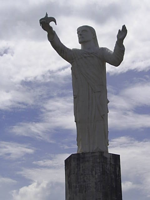 Estátua do Cristo - No Babilônia 