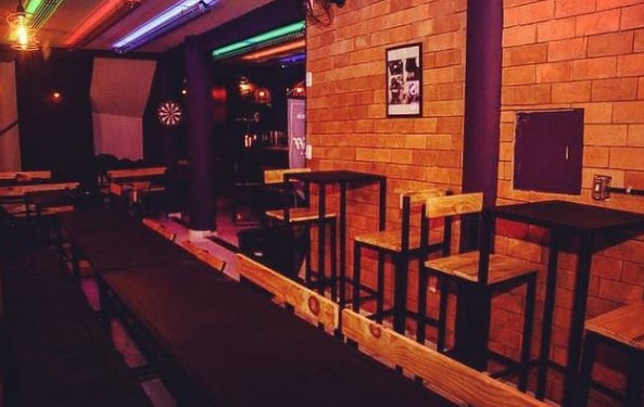 St. James - Bar-Drinkeria-Café
